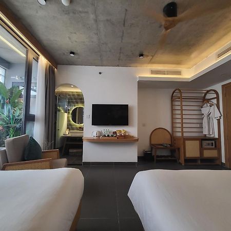Leaf Beachfront Hotel Da Nang Bagian luar foto